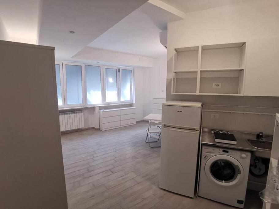 Confortable And Centrally Milan Flat Exterior photo
